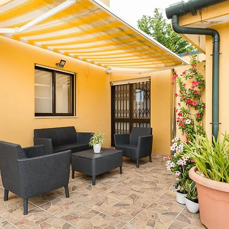 Сasa de vacaciones Guestready - Amazing House In Madalena *