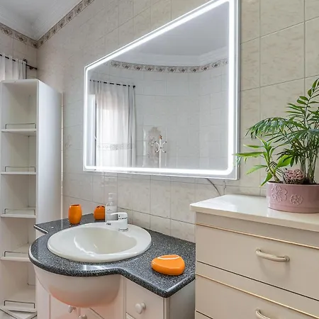 Сasa de vacaciones Guestready - Amazing House In Madalena