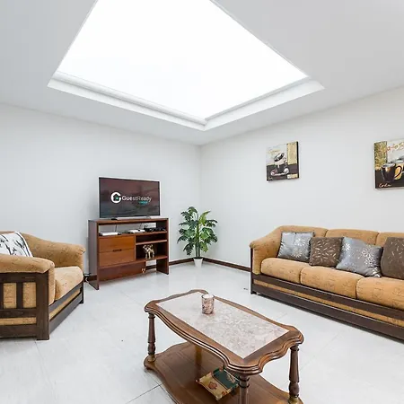 Сasa de vacaciones Guestready - Amazing House In Madalena *